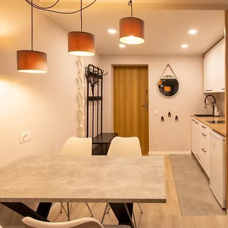 Jelonek Zdroj * Polanica-Zdrój