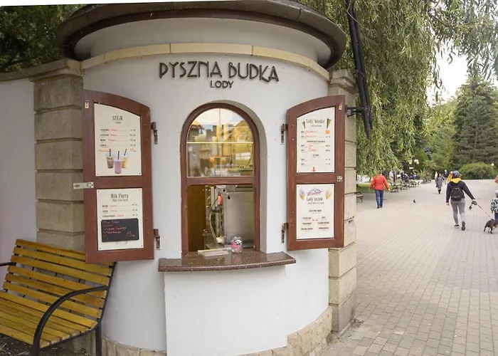 Jelonek Zdroj * פולניסה-ז'דוז'